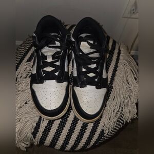 Nike Black and White Dunks Size 3Y